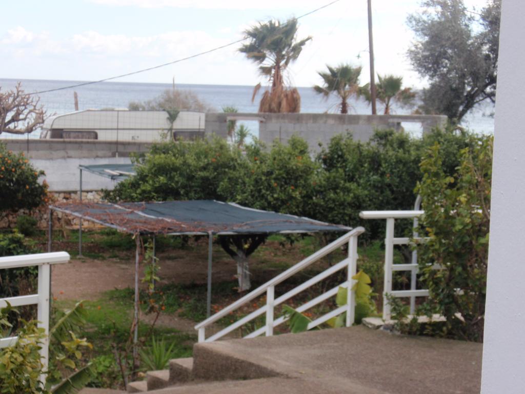 Ferienwohnung Antouan Matina Archangelos  Exterior foto